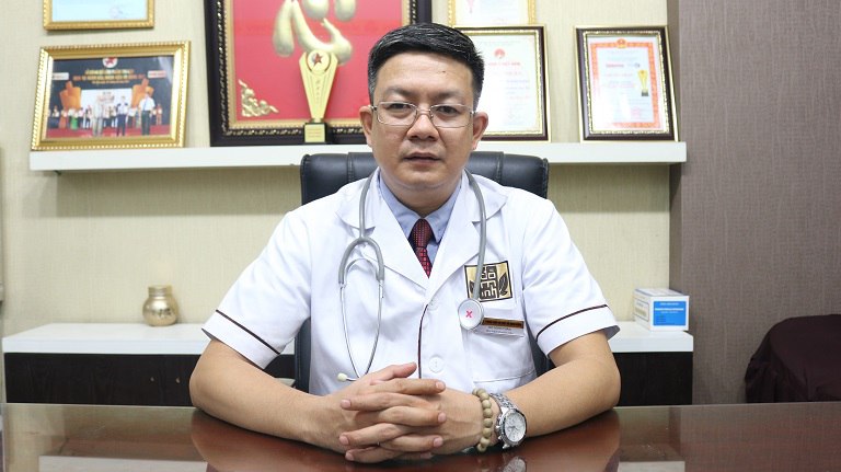 Bác sĩ, lương y Đỗ Minh Tuấn là vị thầy thuốc y học cổ truyền giỏi và có tâm