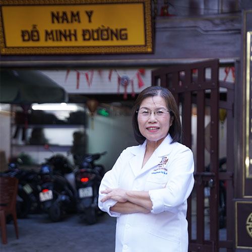 Tiến sĩ, bác sĩ Nguyễn Thị Vân Anh 500×500 1