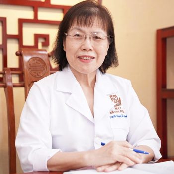 Tiến sĩ, bác sĩ Nguyễn Thị Vân Anh 500x500 7