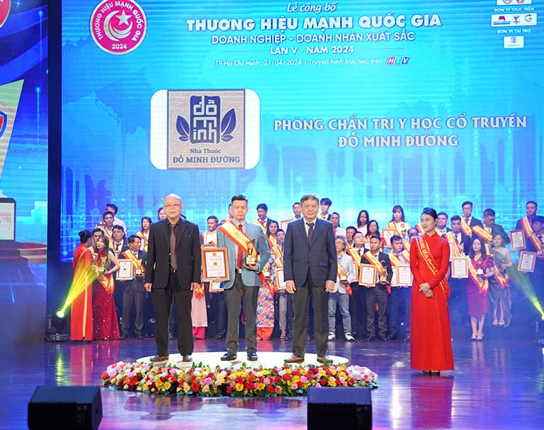 Do-Minh-Duong-Top-10-thuong-hieu-manh-quoc-gia.jpg