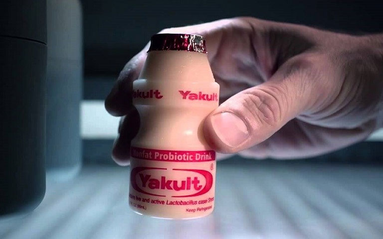 Trào ngược dạ dày uống yakult như thế nào