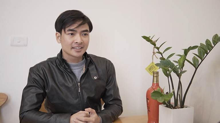 Anh Hiển chữa viêm họng tại Đỗ Minh Đường
