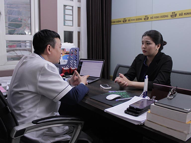 Chị Thanh đến Đỗ Minh Đường thăm khám Chị Thanh đến Đỗ Minh Đường thăm khám