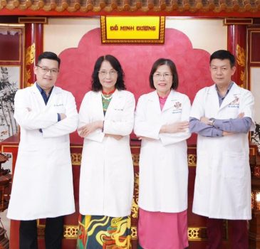 doi-ngu-bac-si-do-minh-duong-1